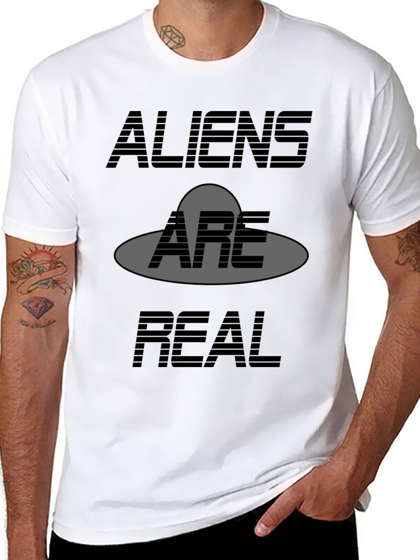 Aliens Are Real Graphic T-Shirt - UFO Believer
